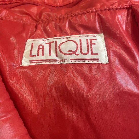 Vintage Latique Red Duffle Bag RARE *View photos* - Picture 3 of 11